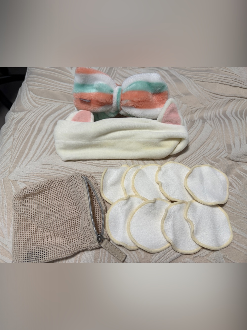 Plush Headbands and Reusable Cotton Pads Set